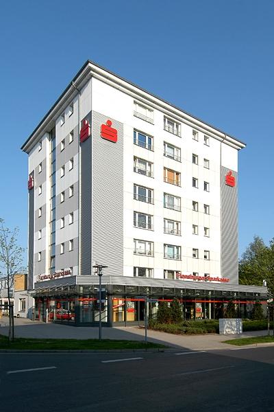 Flensburg Sparkassse EG-Entkernung und Fassadensanierung Baujahr: 2001 / Nutzfläche: ca. 1.000 m²